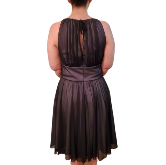 Party dress with beading - Picture 2 of 6